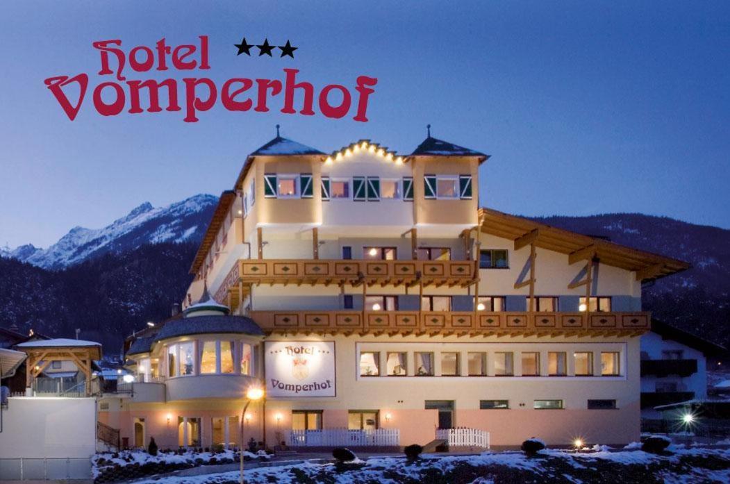 Hotel Vomperhof エクステリア 写真